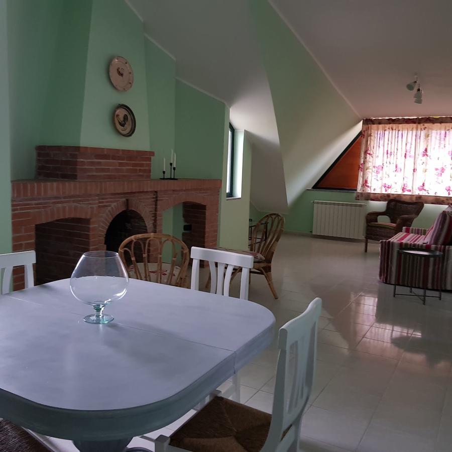 Lisandro Wine Resort Apartments Caserta Castel Campagnano Екстериор снимка